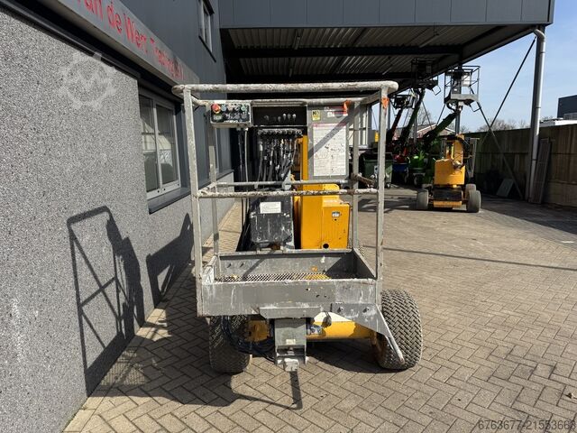 Nifty HR12 NE knækarm lift 4x2 elektrisk, 2011, 12 meter arbejdshøjde NIFTYLIFT HR12 NE Knikarmhoogwerker 4x2 Elektrisch 2011 12M werkhoogte