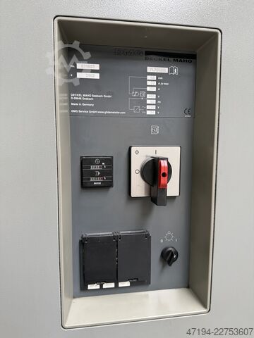 Universellt bearbetningscenter Deckel Maho DMU 70 eVolution