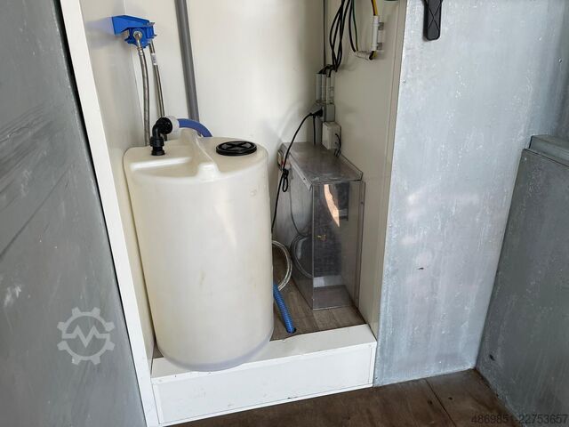 주거용 컨테이너  Bürocontainer Werkstatt Container 8m