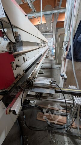 Postformingový stroj IMA 