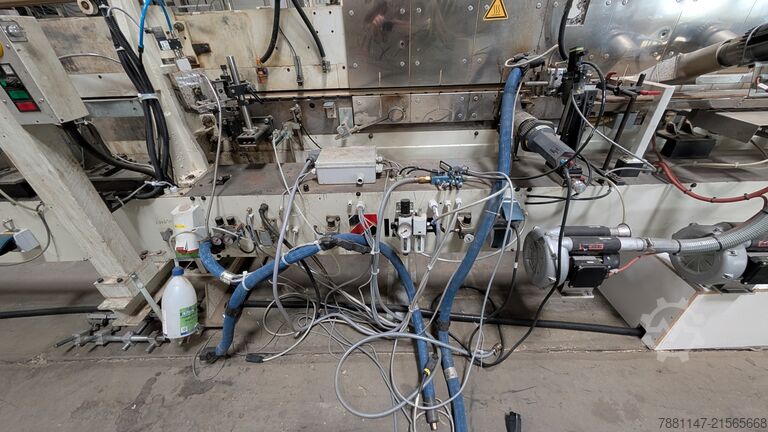 Postformingový stroj IMA 