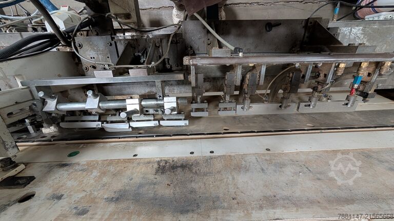 Postformingový stroj IMA 