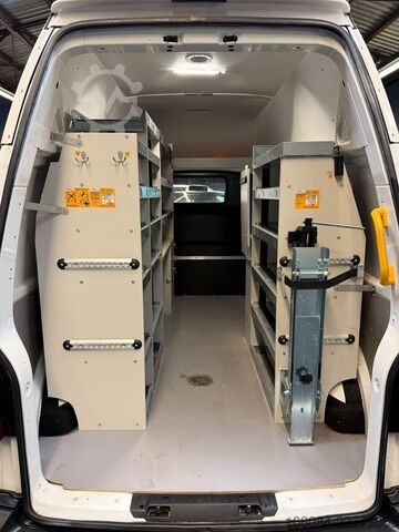 Фургон з високим дахом VW T6 4 Motion Kasten lang Hochdach Klima STHZ AHK