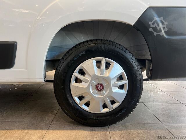 Фургон з високим дахом FIAT Ducato 2,3 Blue-HDI *Hoch+Lang*L2-H2*Garantie*