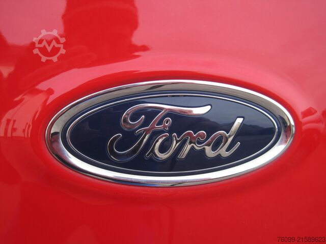 Fourgon tôlé Ford Courier Limited Navi Kamera 2xSchiebetür