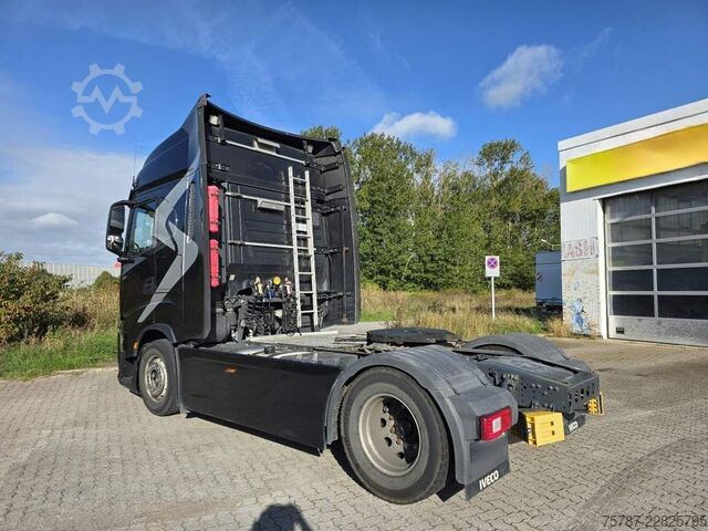 وحدة جرار قياسية IVECO Sway 480, Retarder, 2-Kreishydr., low kilometres