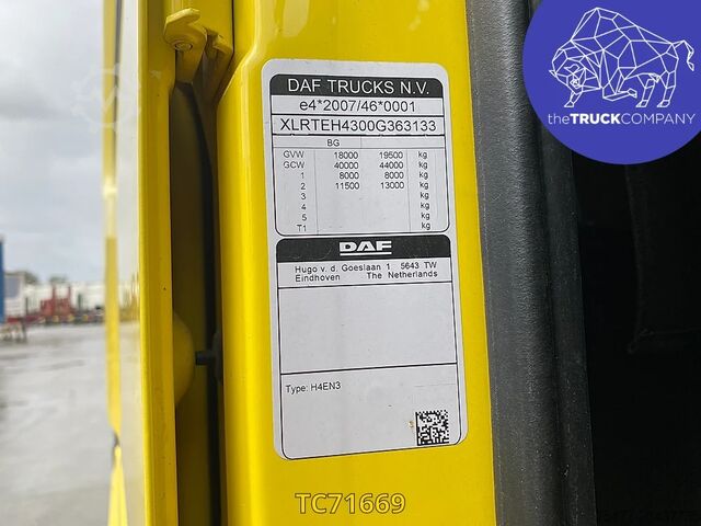 スタンダード-SZM DAF XF Euro6 430