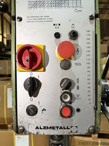 Kolomboormachine Alzmetall AB3 ESV