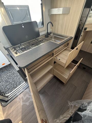 Semi-integrated camper Sun Living SUN LIVING S 70 SL Lite*Hubbett*Gr Kühlschrank
