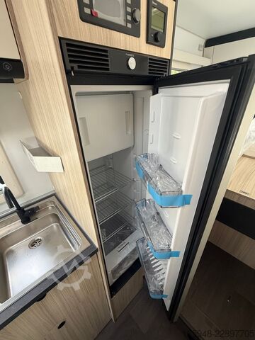 Semi-integrated camper Sun Living SUN LIVING S 70 SL Lite*Hubbett*Gr Kühlschrank