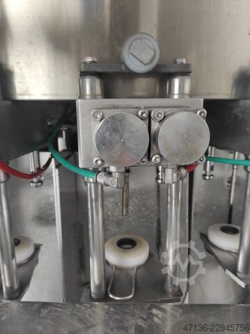 Sekt einingarblokk með 28 fyllistöðum Bertolaso ELETTRA 1400/23 Füller Rinser Naturkoker