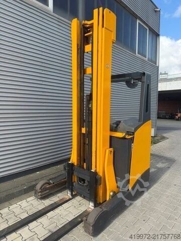 Reach truck Jungheinrich ETV214