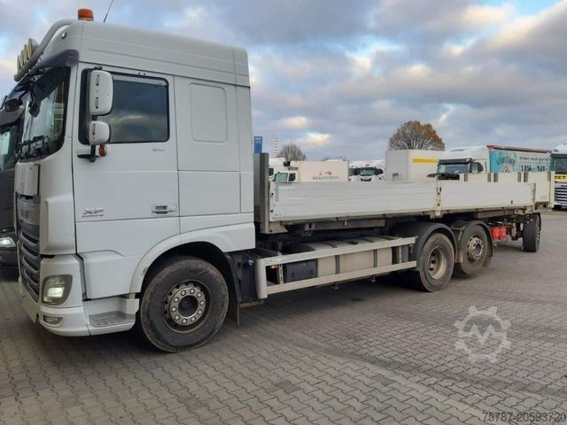 Kamion s izmjenjivom nadogradnjom DAF XF 510 BDF, ZF mit Brücks und Hänger+Brücke, ADR
