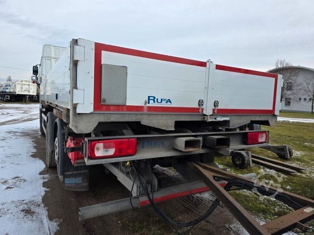 Kamion s izmjenjivom nadogradnjom DAF XF 510 BDF, ZF mit Brücks und Hänger+Brücke, ADR