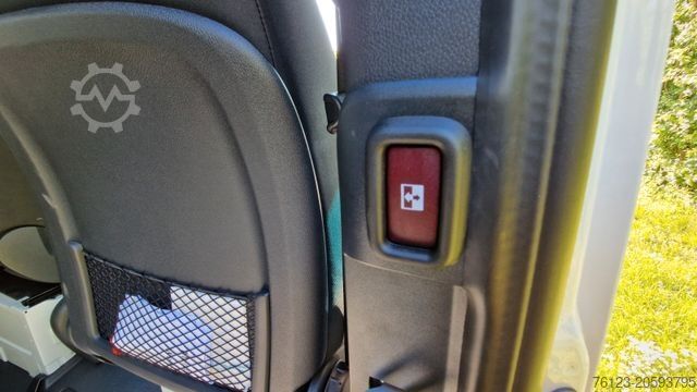 Mikroautobuss MERCEDES-BENZ Sprinter 315 Flexi Boden Rolli Doppel AC