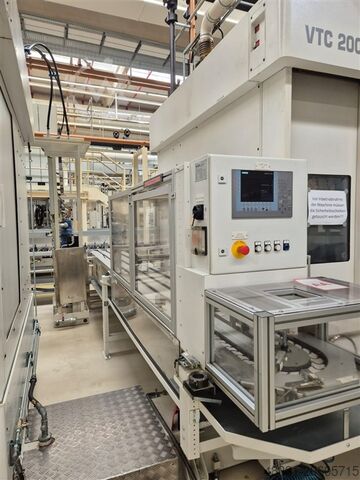 Vertikálny sústruh EMAG VTC 200-4