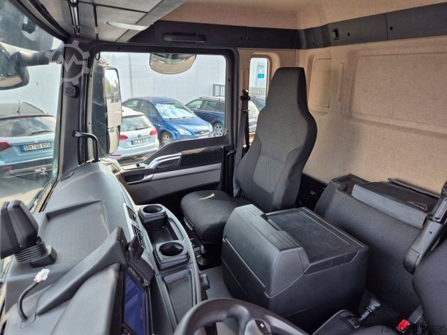 Кран монтиран на камион MAN TGS 26.420 6x2-4 LL Hiab 177K PRO 2 Stück