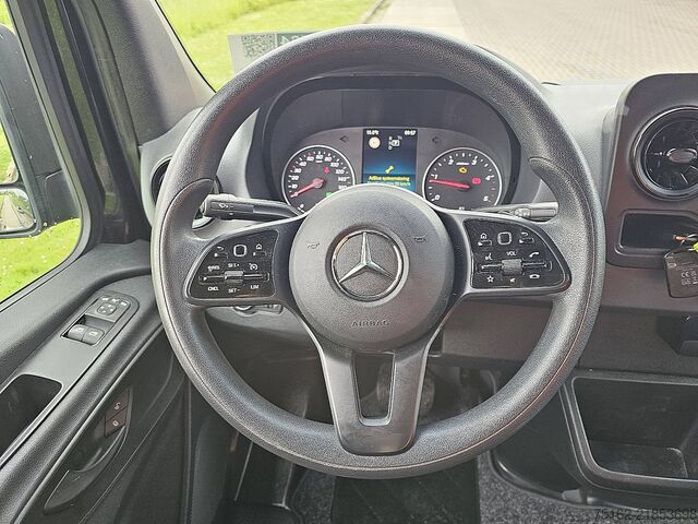 รถสเตชั่นแวกอนหลังคาสูง MERCEDES-BENZ SPRINTER 315 ac automaat EURO6