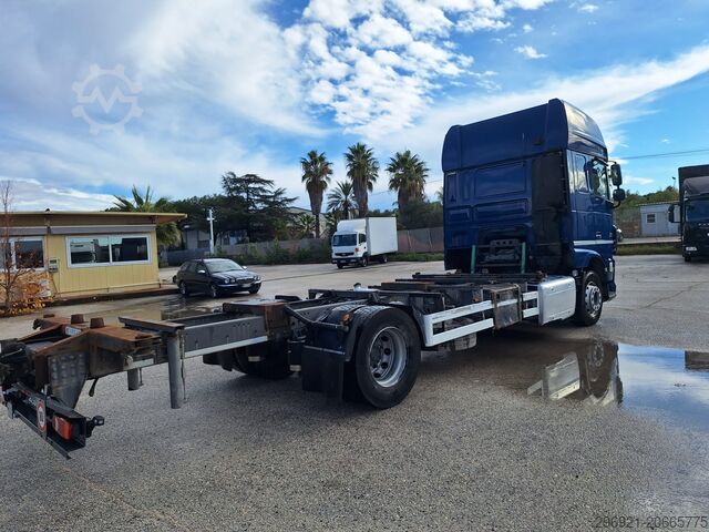 Lkw mit Wechselfahrgestell DAF XF 460 FA