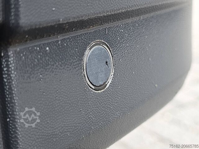 Hako-Bau Kompressoren und Baugeräte GmbH Hako-Bau Kompressoren und Baugeräte GmbH Hako-Bau Kompressoren und Baugeräte GmbH