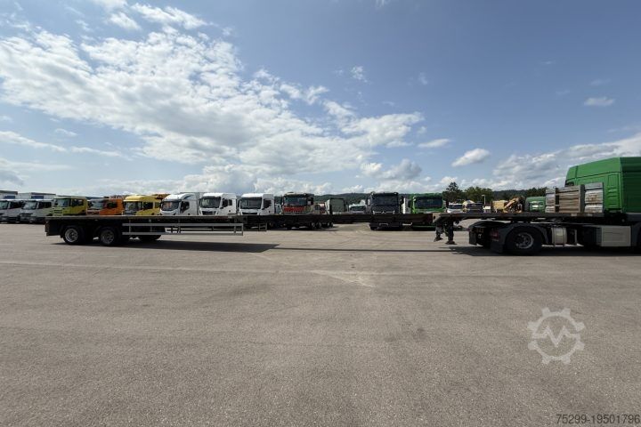 Auflieger mit offener Pritsche Goldhofer Typ SPZ-DI2 Tele / Swiss-Vehicle