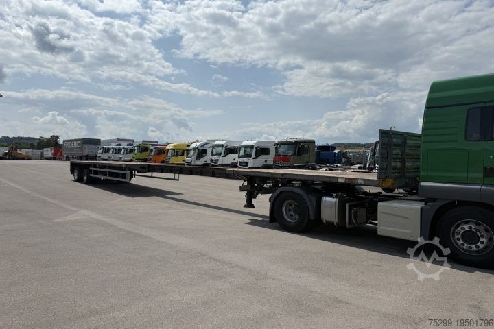 Auflieger mit offener Pritsche Goldhofer Typ SPZ-DI2 Tele / Swiss-Vehicle
