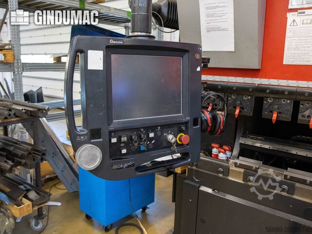 Presse plieuse AMADA HD 1303 NT