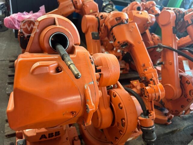 Robô industrial ABB Robotics IRB 1600ID-4/1.5 IRC5 M2004
