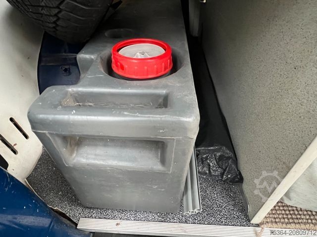 Caravana/autocaravana VOLKSWAGEN T4 Multivan 2.4 Diesel Wohnmobil GetriebeSchaden