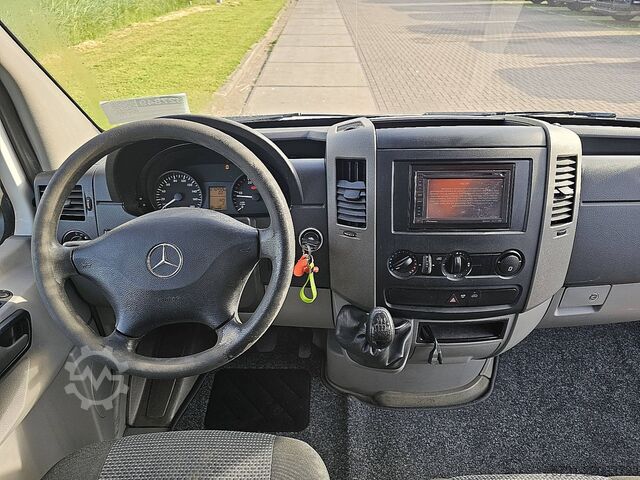 Koper MERCEDES-BENZ SPRINTER 516 CDI 43 LAADKLEP