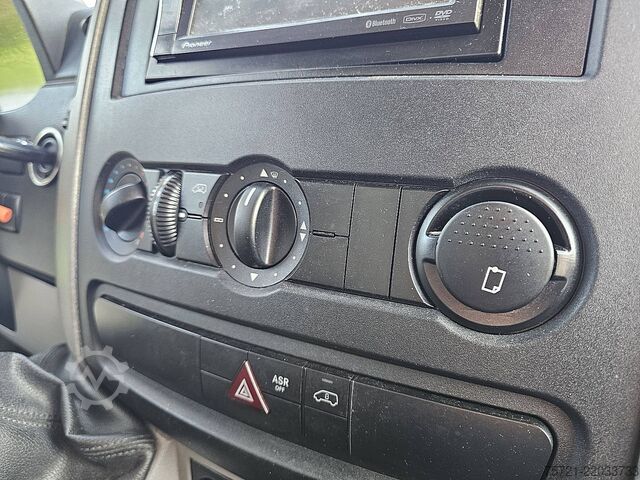 Koper MERCEDES-BENZ SPRINTER 516 CDI 43 LAADKLEP