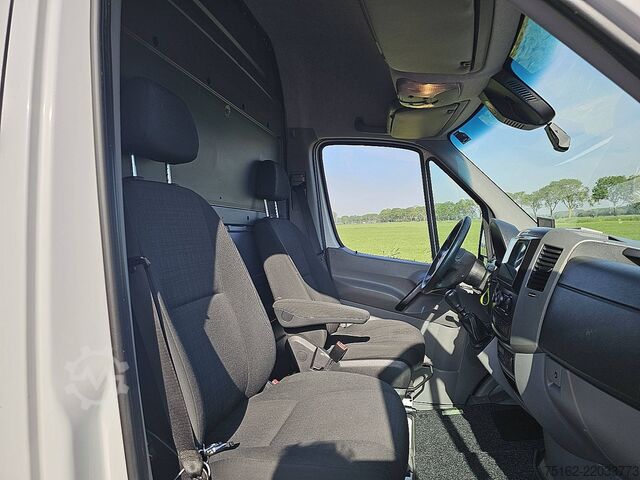 Platform pengangkatan MERCEDES-BENZ SPRINTER 516 Hoogwerker EURO6
