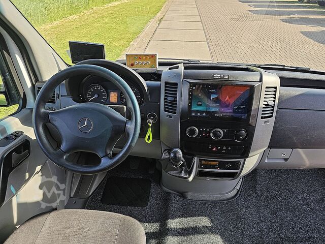 Platform pengangkatan MERCEDES-BENZ SPRINTER 516 Hoogwerker EURO6