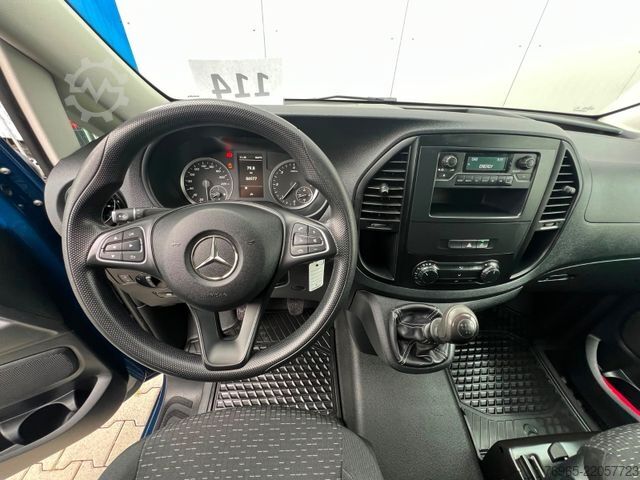 Slēgtais furgons MERCEDES-BENZ Vito 114 LANG KLIMA TEMPOMAT SCHRÄNKE/REGALE AHK