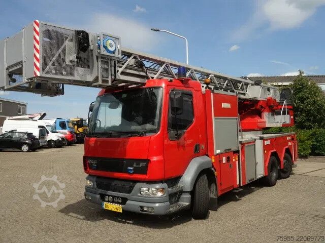 Plate-forme de levage DAF LF 250 METZ 30 meter