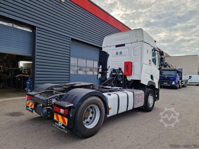 Tracteur routier standard Renault C-Series 460