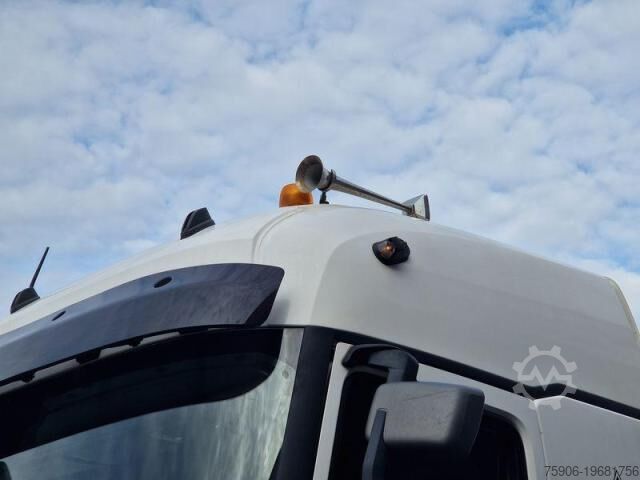 Tracteur routier standard Renault C-Series 460