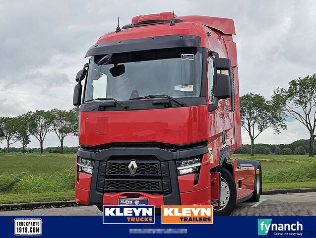 Estándar-SZM RENAULT T 520