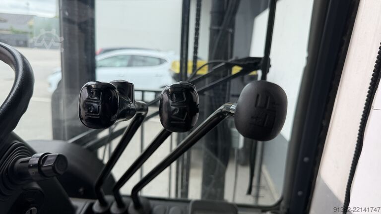Gaffeltruck Toyota 02-8FGF18