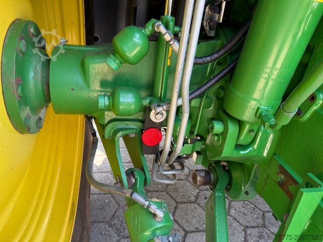 Poljoprivredna mašina  6155R