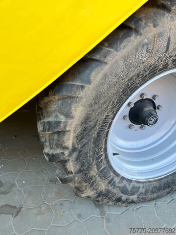 Poljoprivredna mašina  SE260