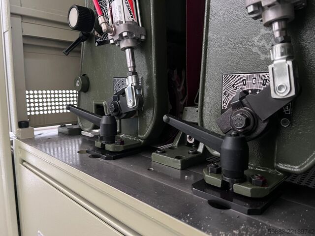 Wide belt sander SCM Sandya 10
