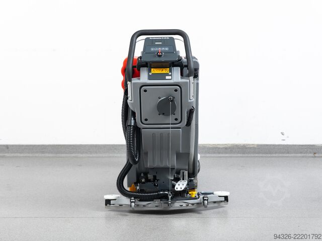 Hako Scrubmaster B45 CL НОВЫЕ АККУМУЛЯТОРЫ Hako Scrubmaster B45 CL TB430 - 2015y - 707h