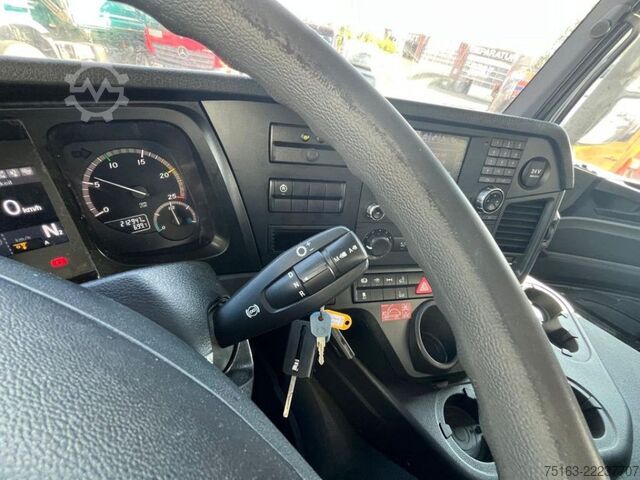 Camión portacontenedores de gancho MERCEDES-BENZ Antos 2543 L 6x2 Abrollkipper mit Kran Funk+Grei