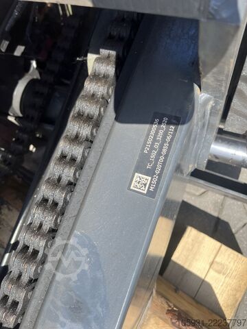 Empilhador retrátil Linde R20-01