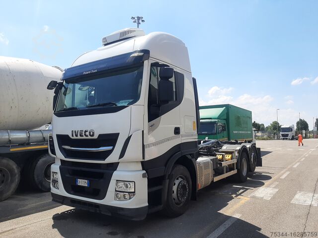 Roll-off truck Iveco Stralis 460
