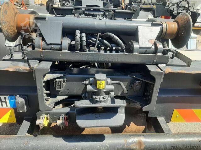 Roll-off truck Iveco Stralis 460