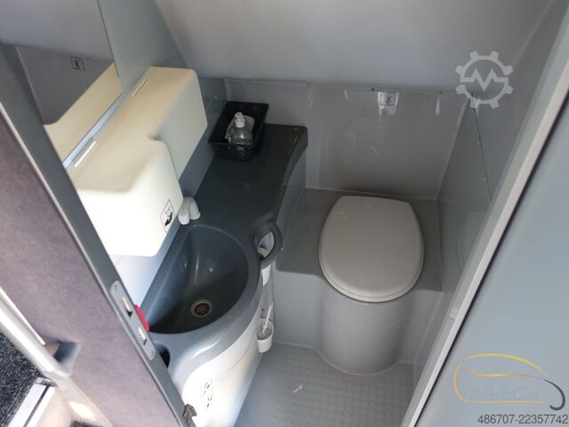 Туристичний автобус MERCEDES-BENZ Tourismo RHD-L, 62 Sitze, Euro 6