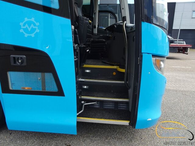 Туристичний автобус SCANIA Higer Touring 51 Sitze EURO 6