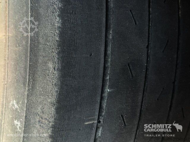 Naczepa otwarta z plandeką Schmitz Cargobull Curtainsider Mega